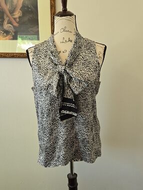 The Limited Black & Silver Sleeveless Tie-Neck Blouse